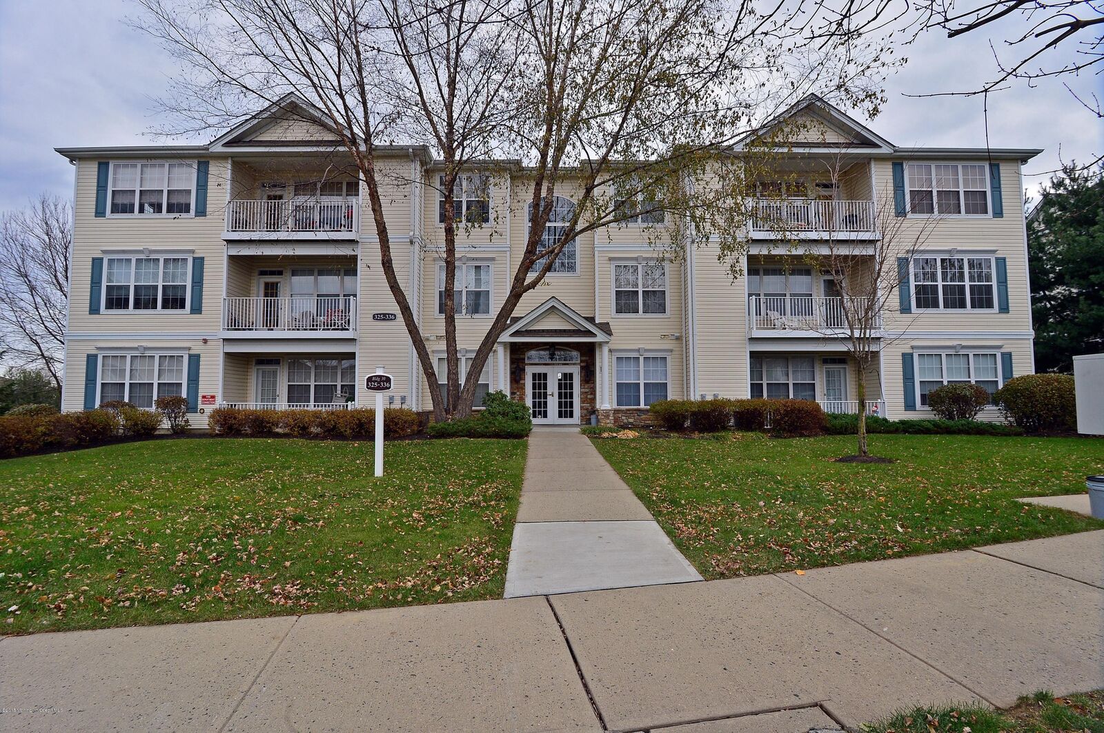 Property Photo: 326 Saint Andrews Place NJ 07726