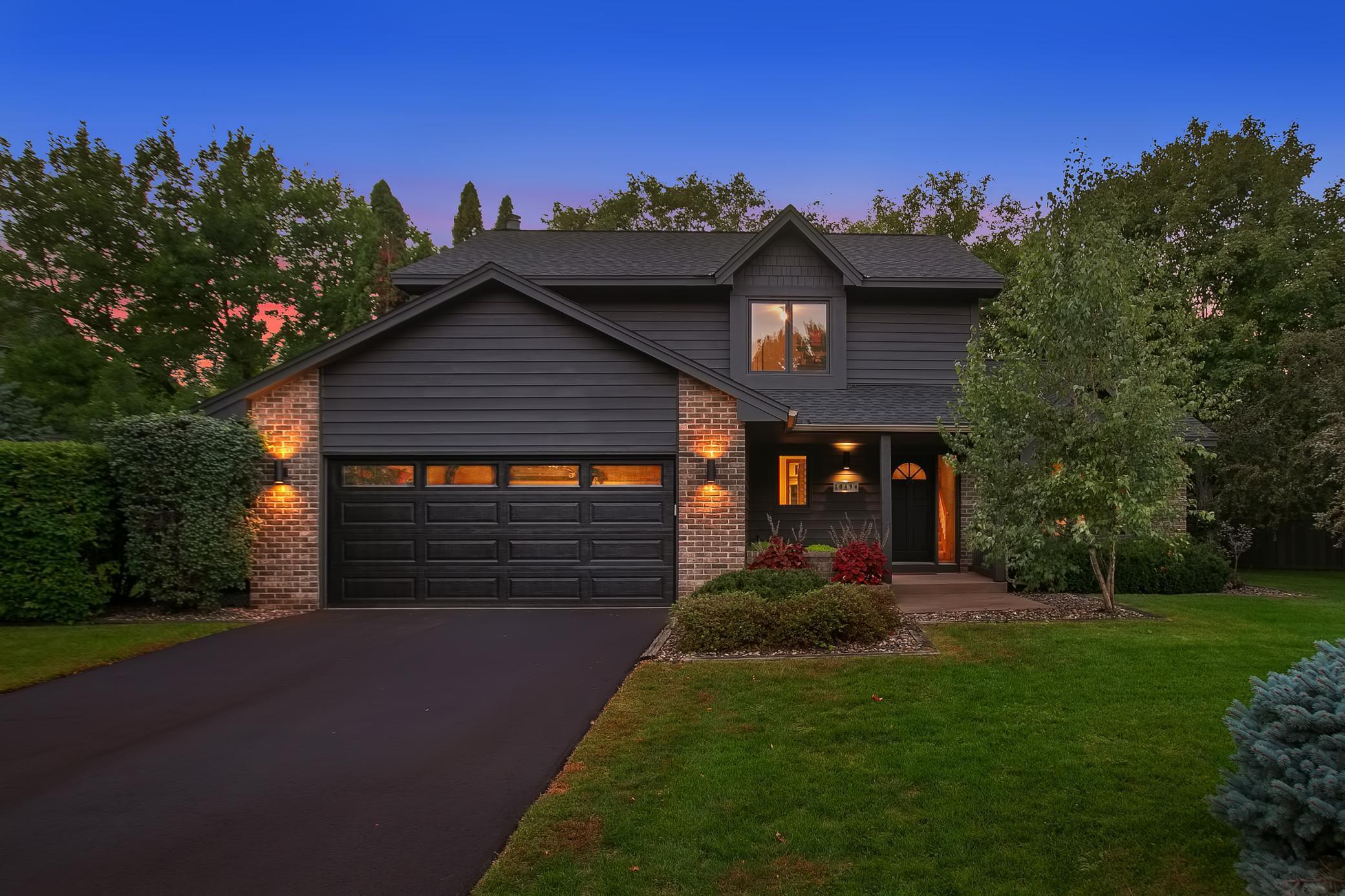 Property Photo:  10494 E Riverview Drive  MN 55347 
