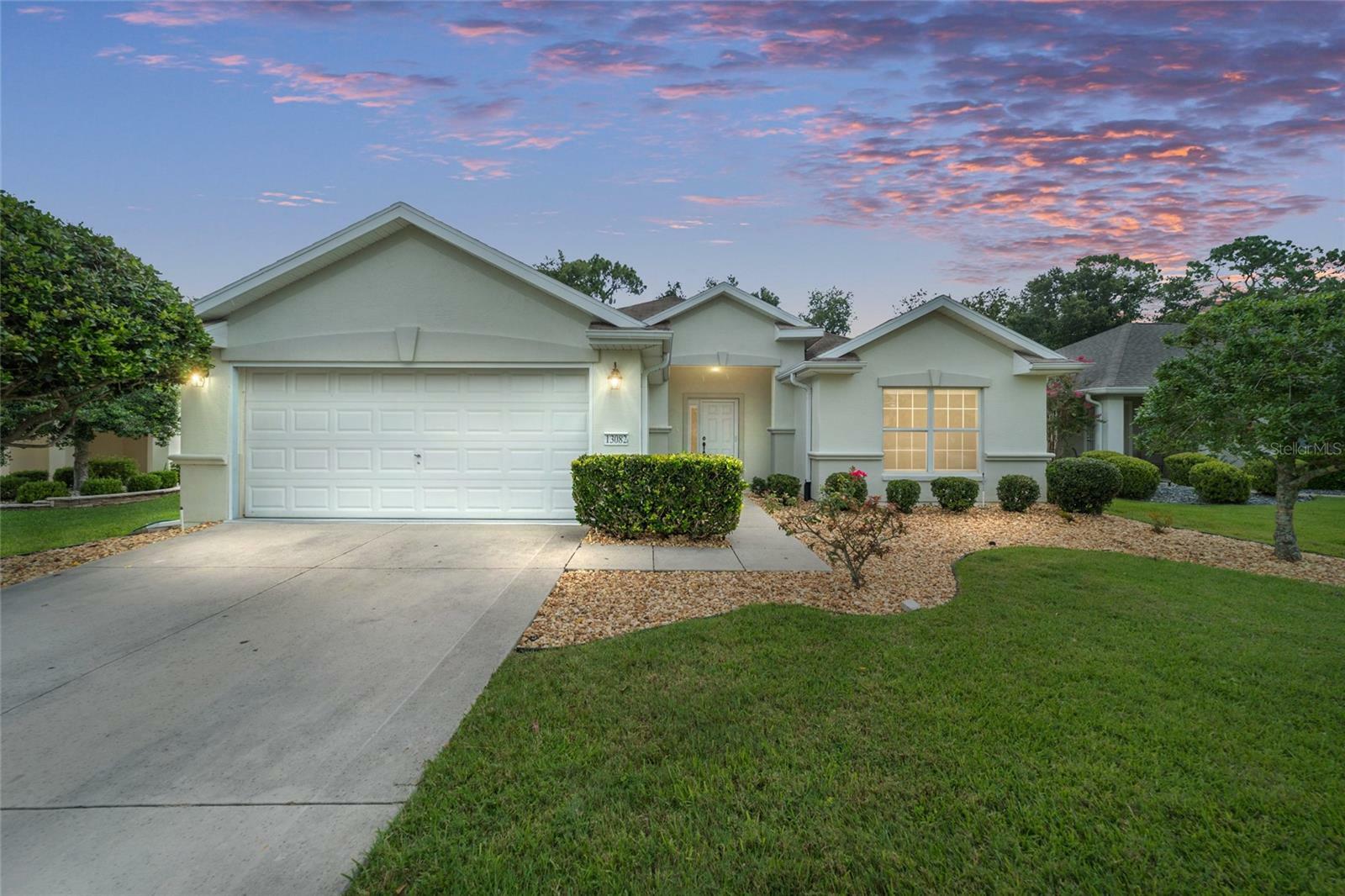 Property Photo: 13082 SE 86th Circle FL 34491