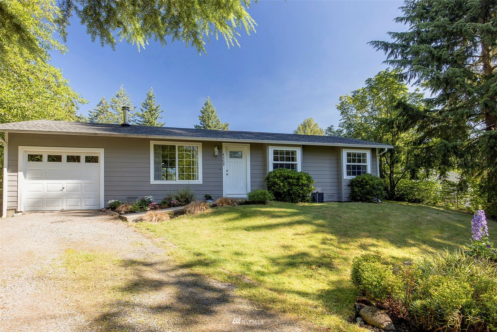 Property Photo:  42208 SE 167th Street  WA 98045 