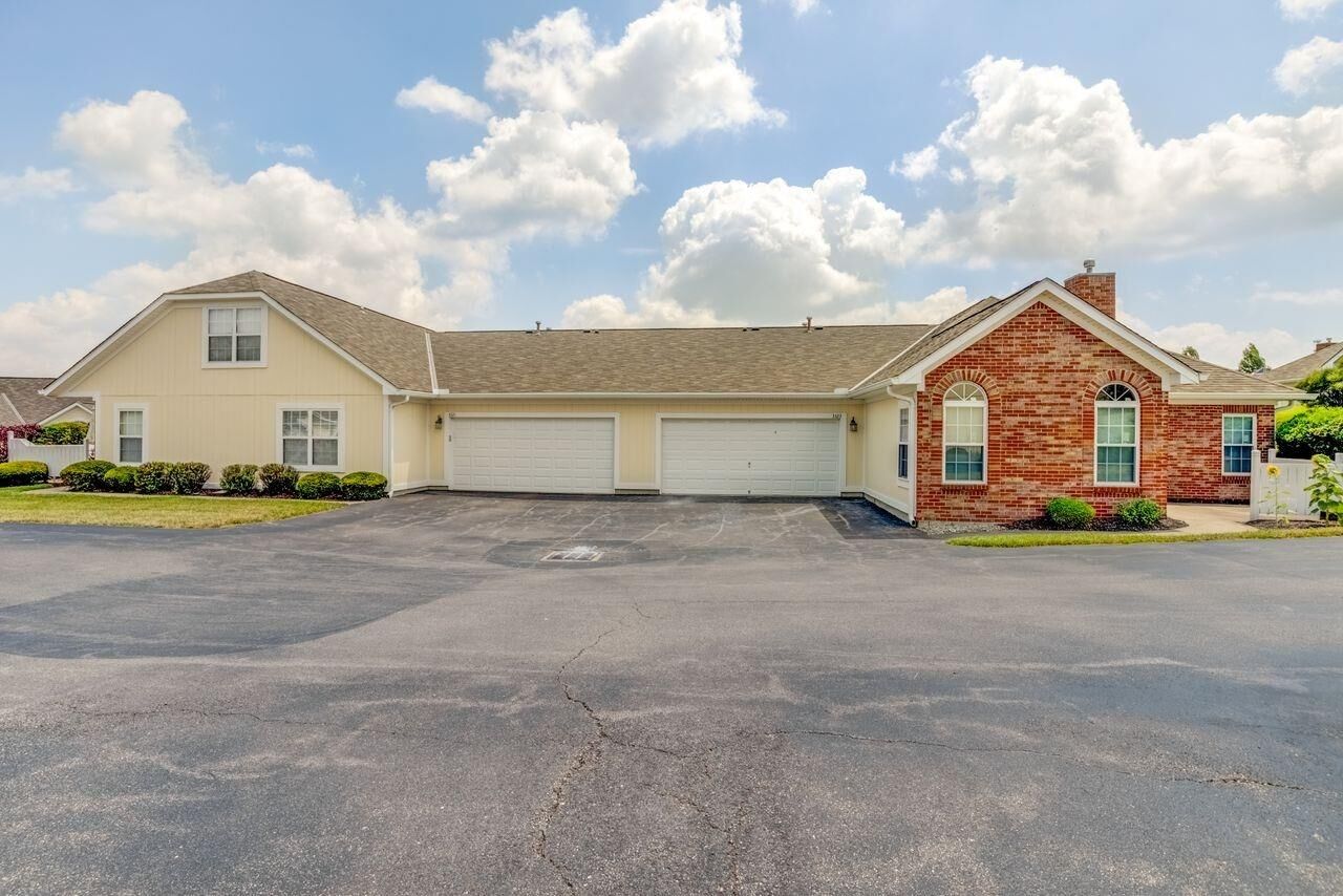 Property Photo:  3323 Ravine Pl  OH 45039