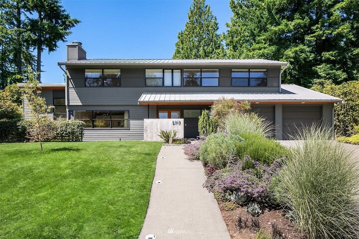 5717 92nd Avenue SE  Mercer Island WA 98040 photo