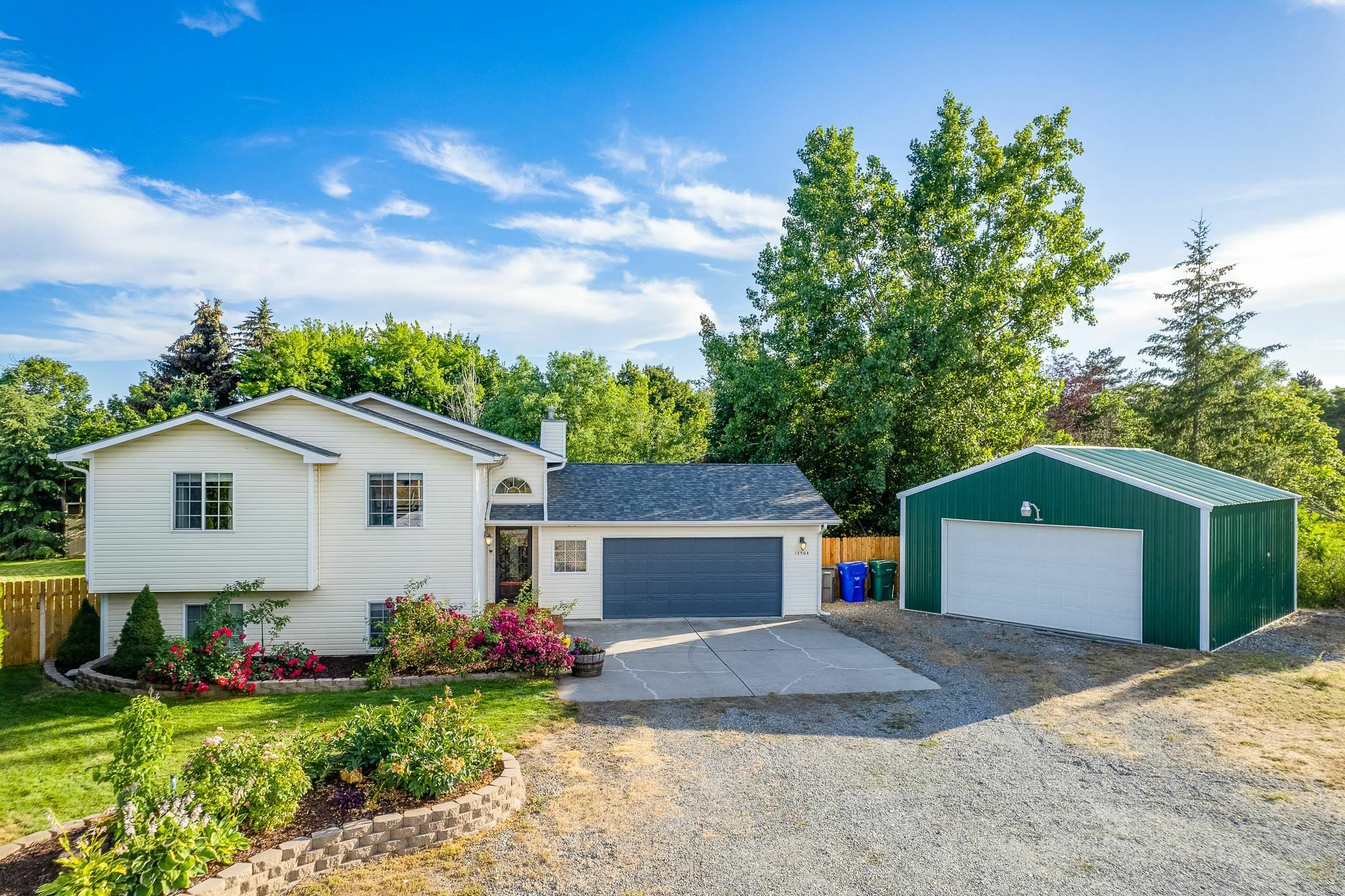 Property Photo: 13504 E Broad Ln WA 99216