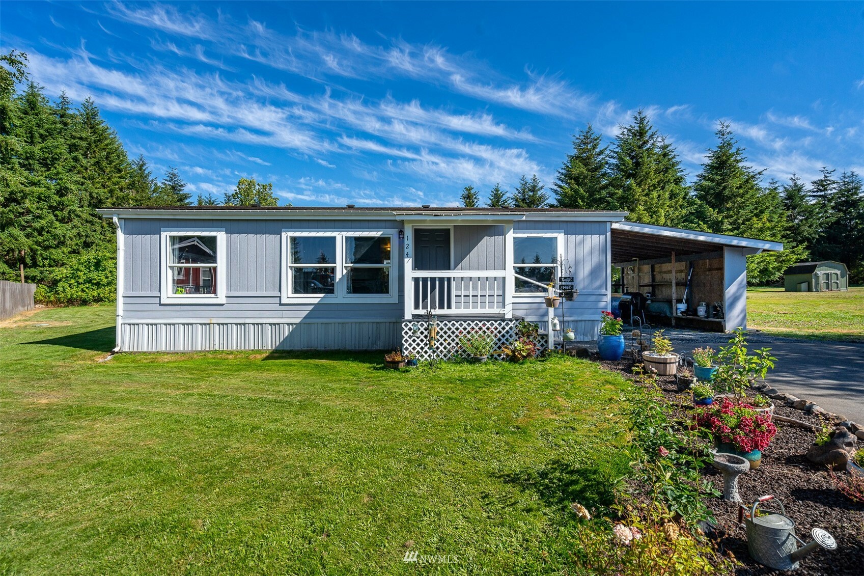 Property Photo:  124 Forest Lane  WA 98532 