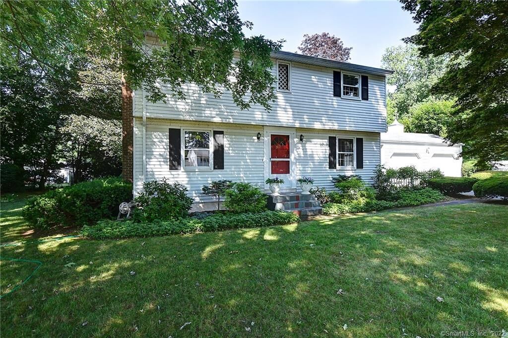 Property Photo: 43 Crestwood Trail CT 06118