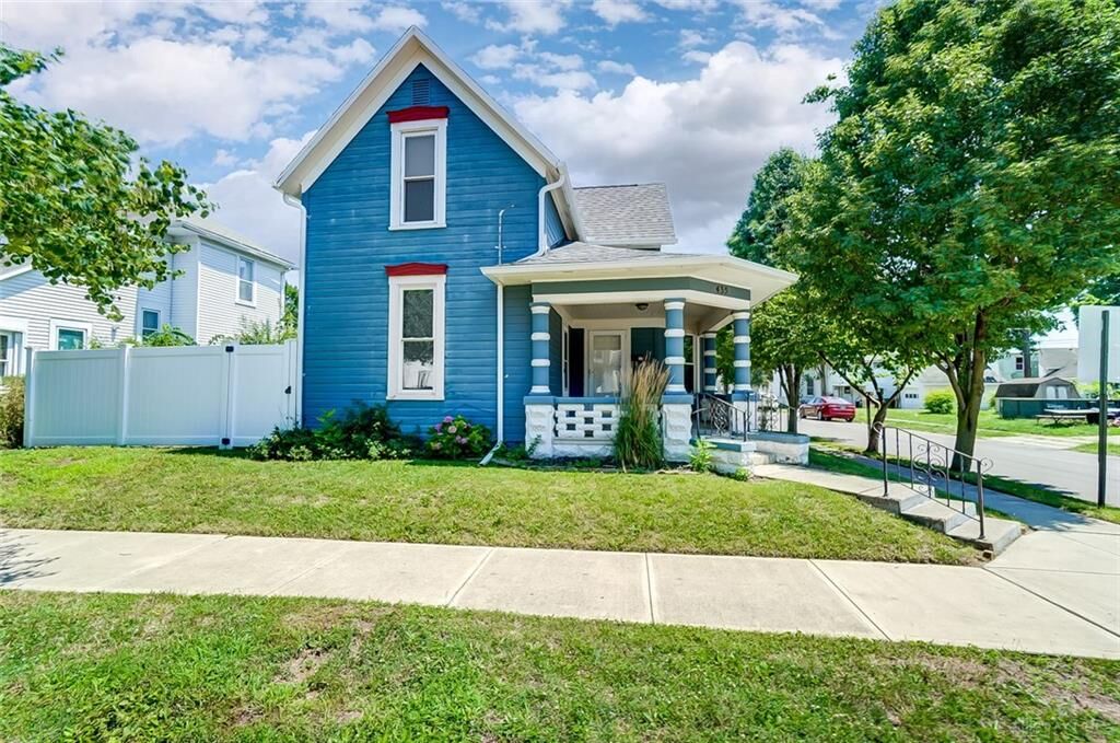 Property Photo: 435 S Walnut Street OH 45373