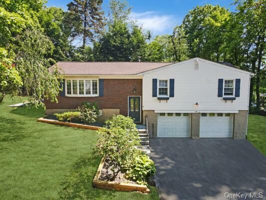Property Photo:  32 Montieth Avenue  NY 10532 