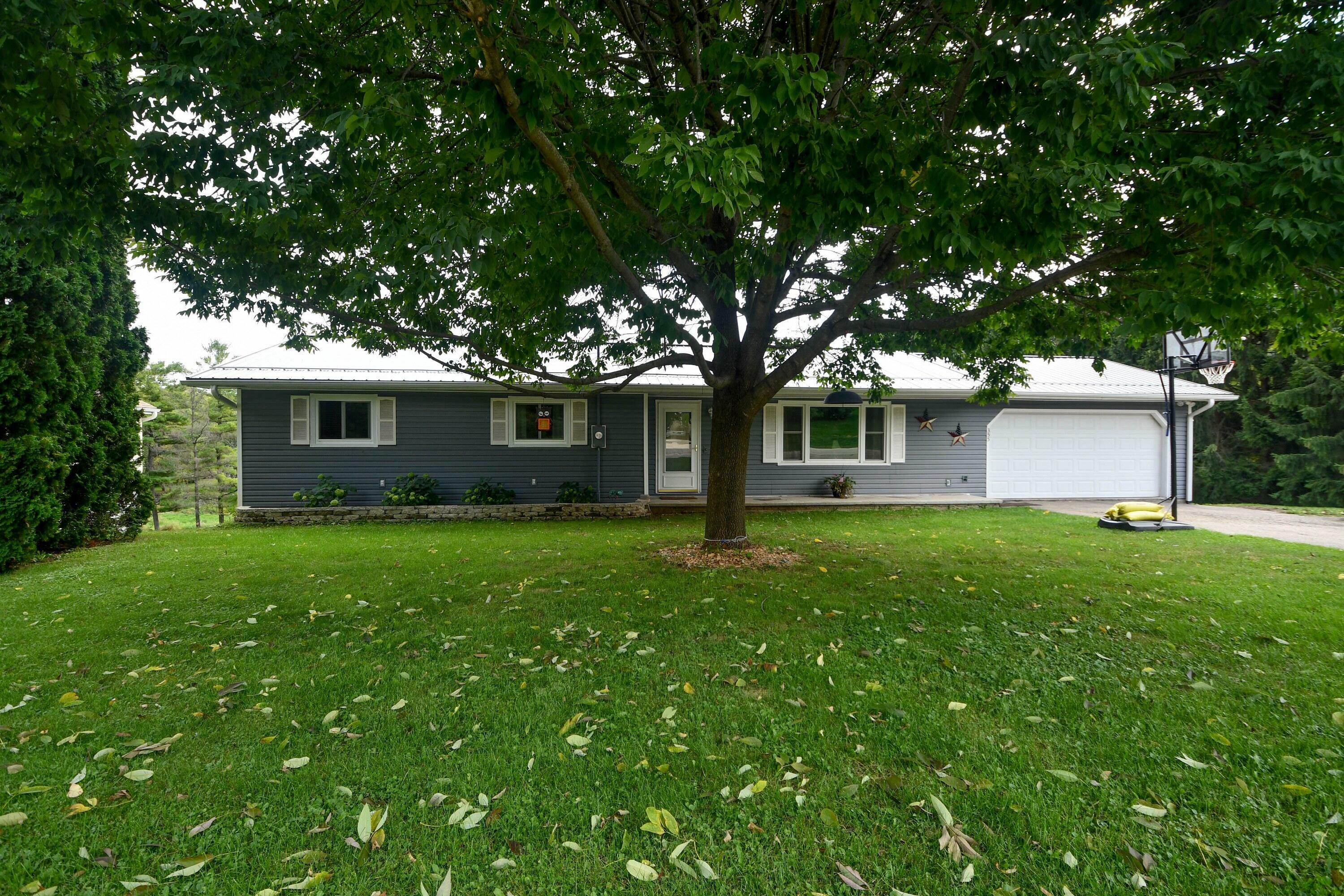 Property Photo: 355 S River St WI 53557