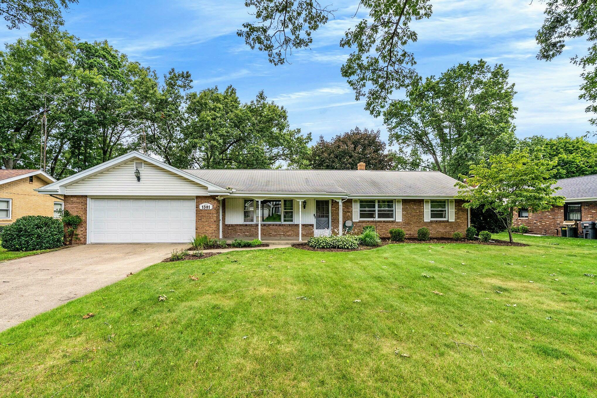 Property Photo:  1381 Nelson Road  MI 49085 