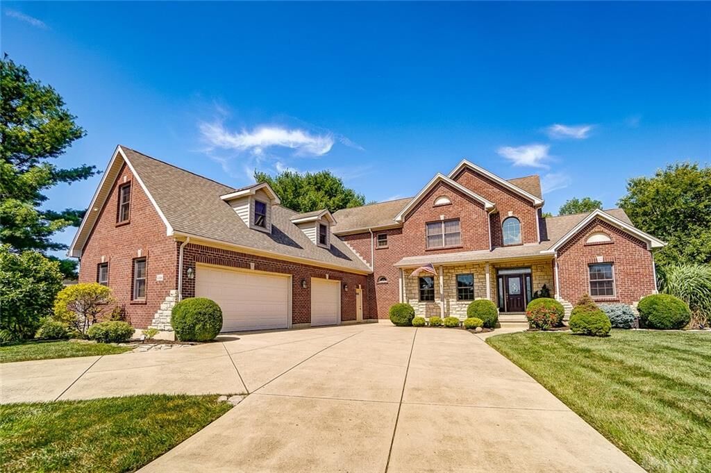 Property Photo: 1234 W Lower Springboro Road OH 45066