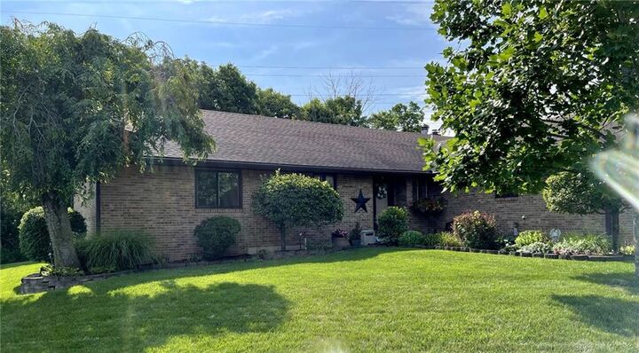 1052 Woods View Court  Miamisburg OH 45342 photo