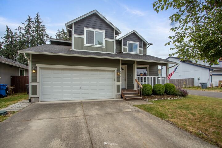 Property Photo:  4814 204th Street E  WA 98387 