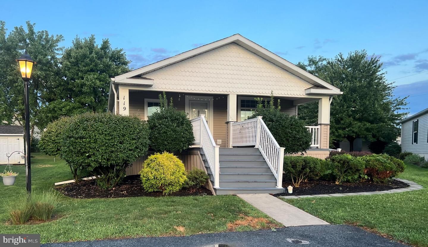 Property Photo:  119 Summers Drive  PA 17601 
