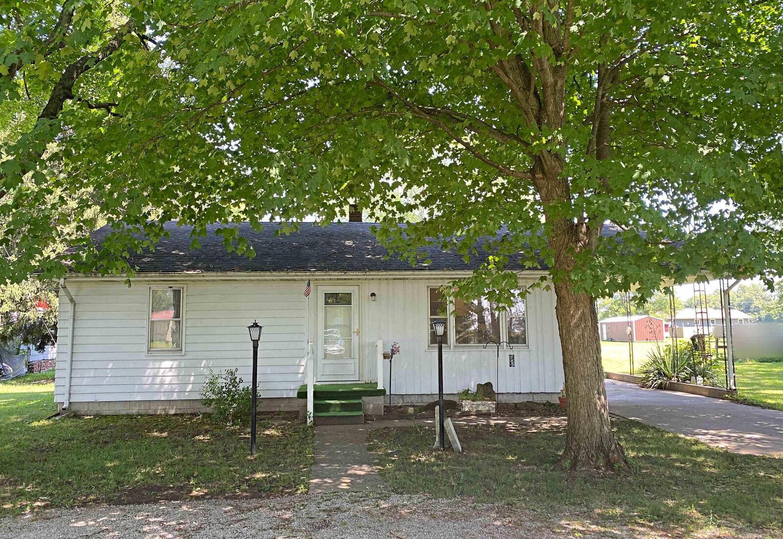 Property Photo:  298 Hanley Street  IN 47568 