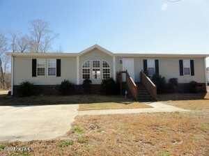Property Photo:  802 Maynard Boulevard  NC 28546 