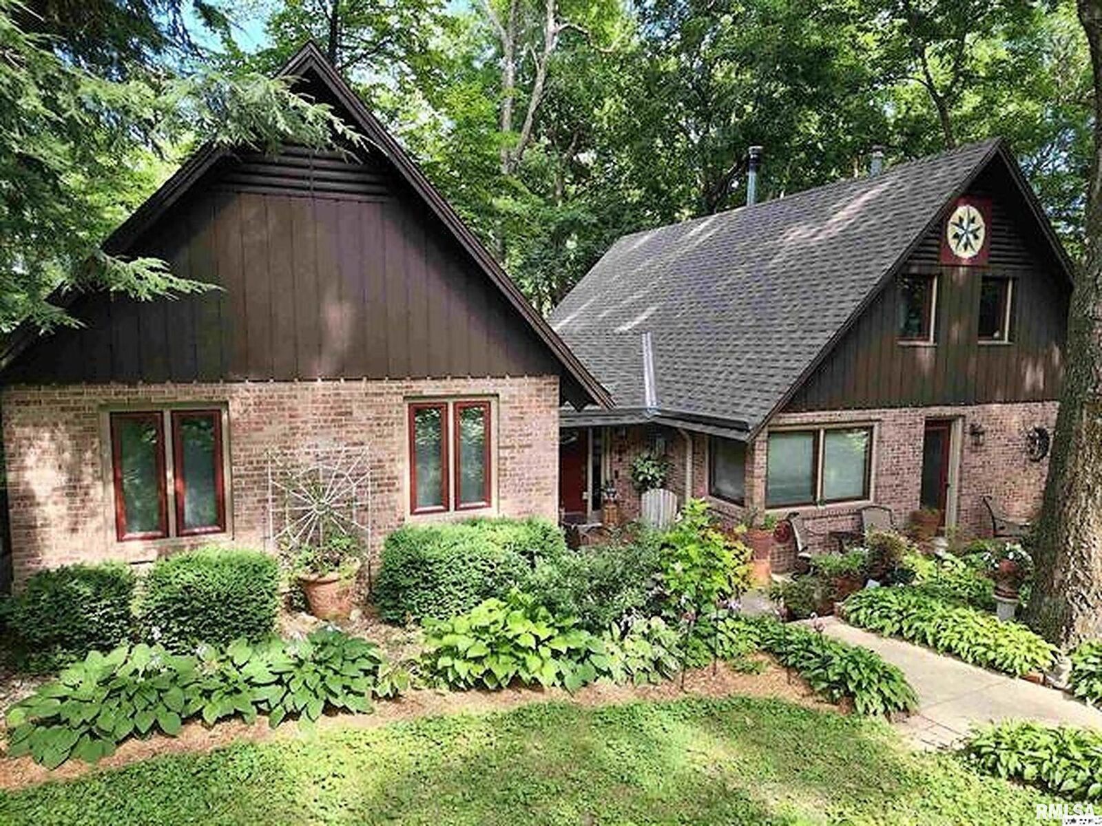 Property Photo: 5402 Homan Falls IL 62305