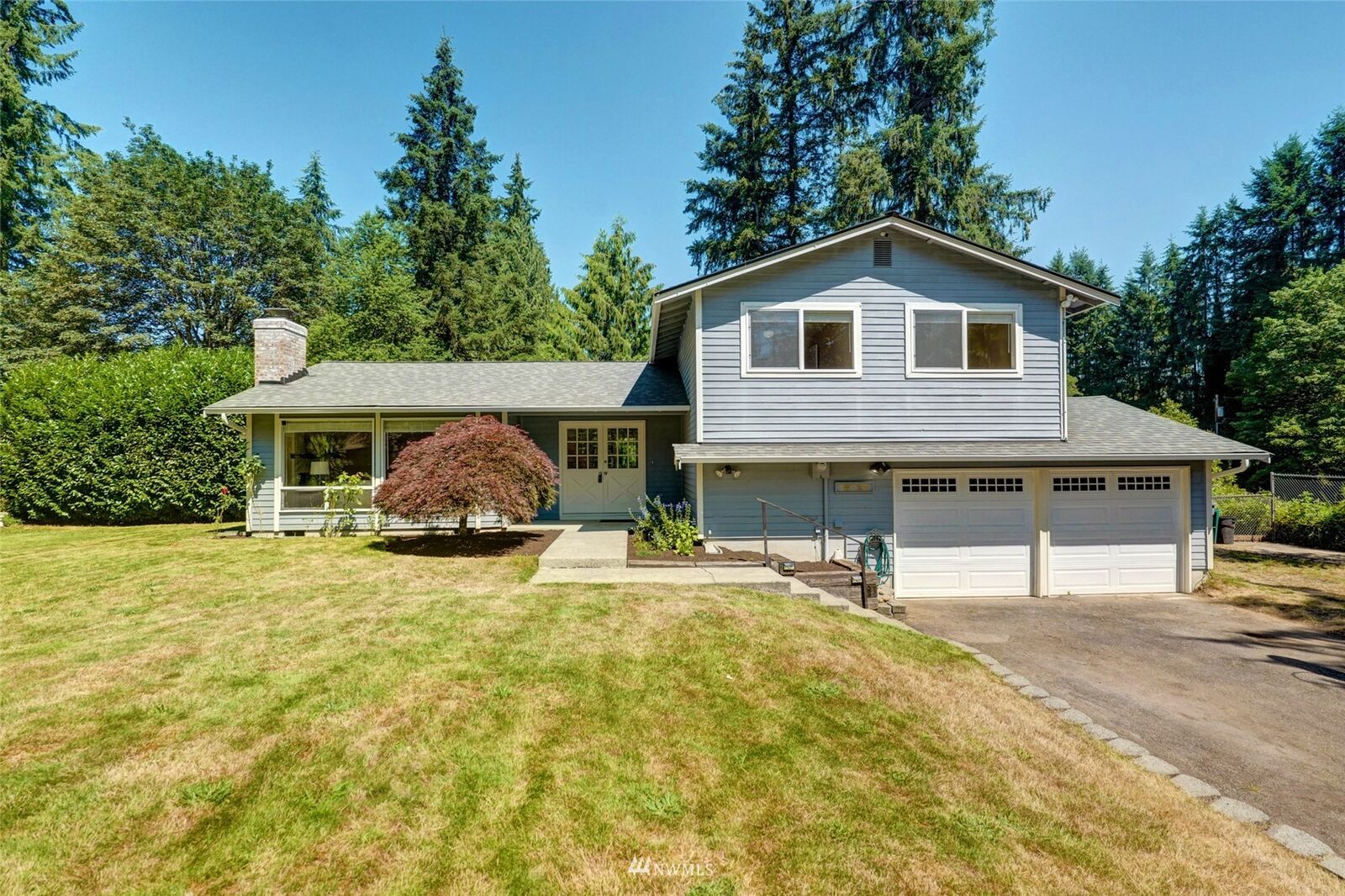 Property Photo: 18726 NE 159th Street WA 98072