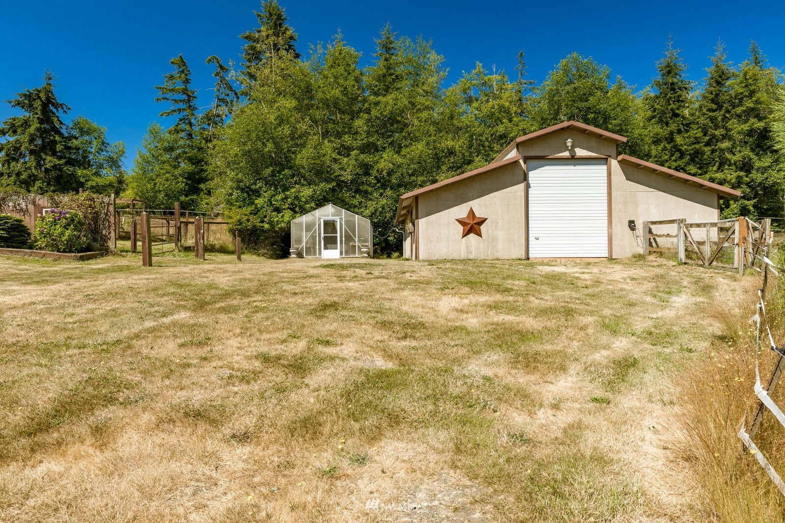 Property Photo:  3758 Cascadian Lane  WA 98253 