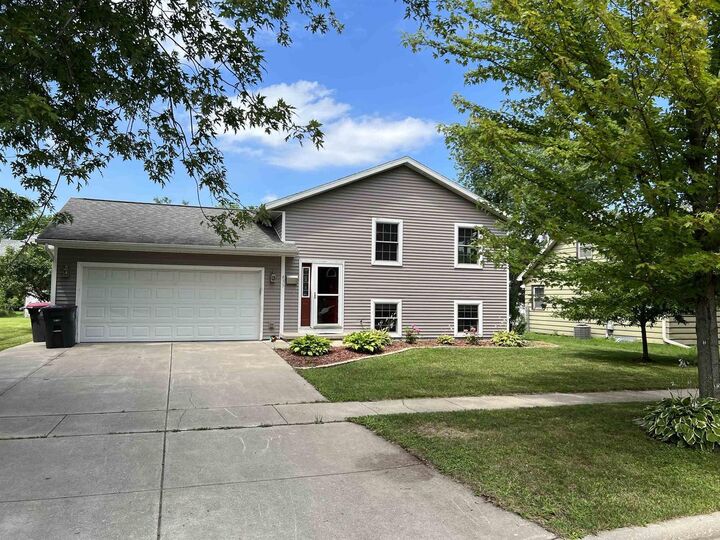 433 Cherry St  Evansville WI 53536 photo