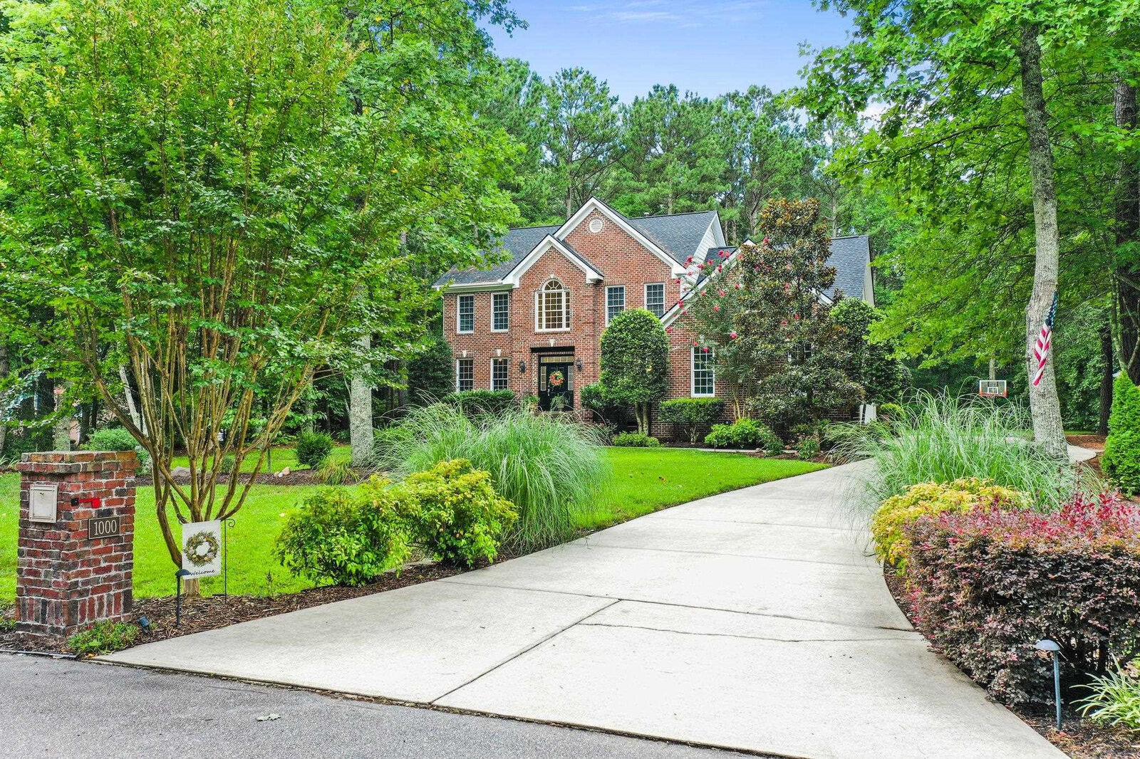 Property Photo: 1000 Farnsworth Road NC 27587