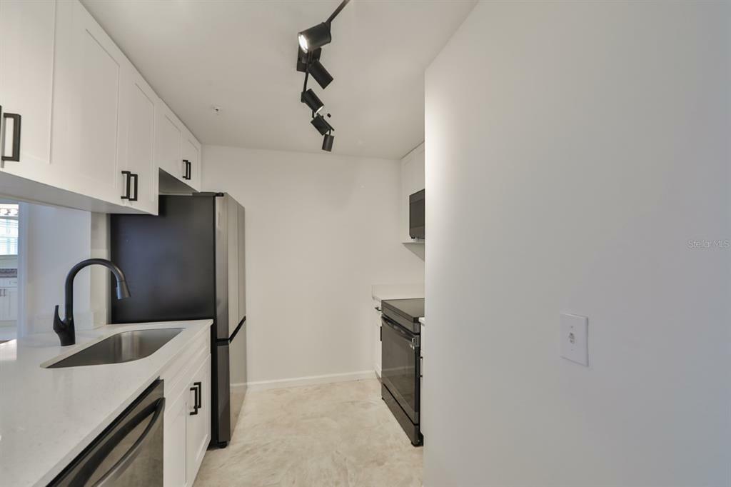 Property Photo:  800 S Dakota Avenue 117  FL 33606 