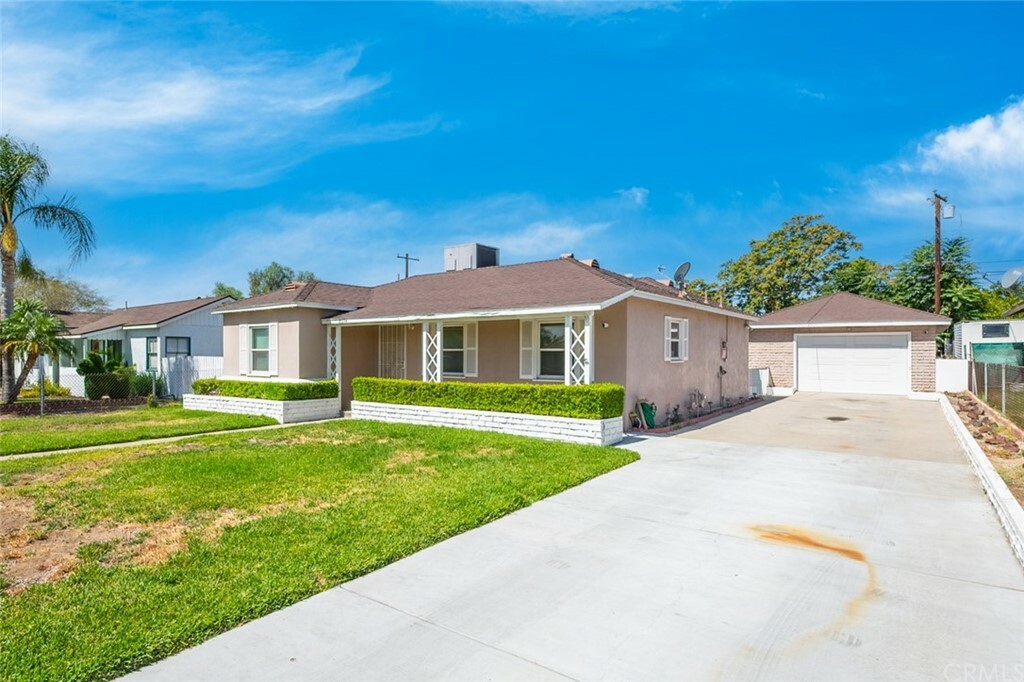 Property Photo:  8574 Williams Road  CA 92335 