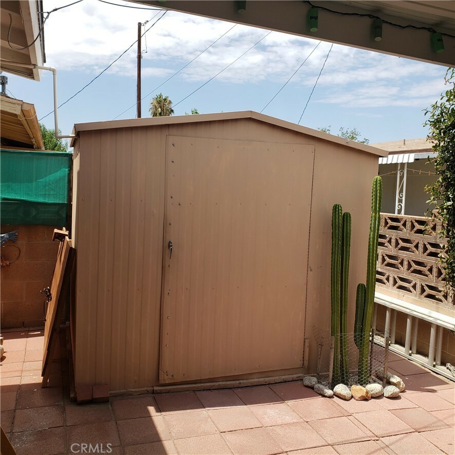 Property Photo:  260 Mary Lane  CA 92543 