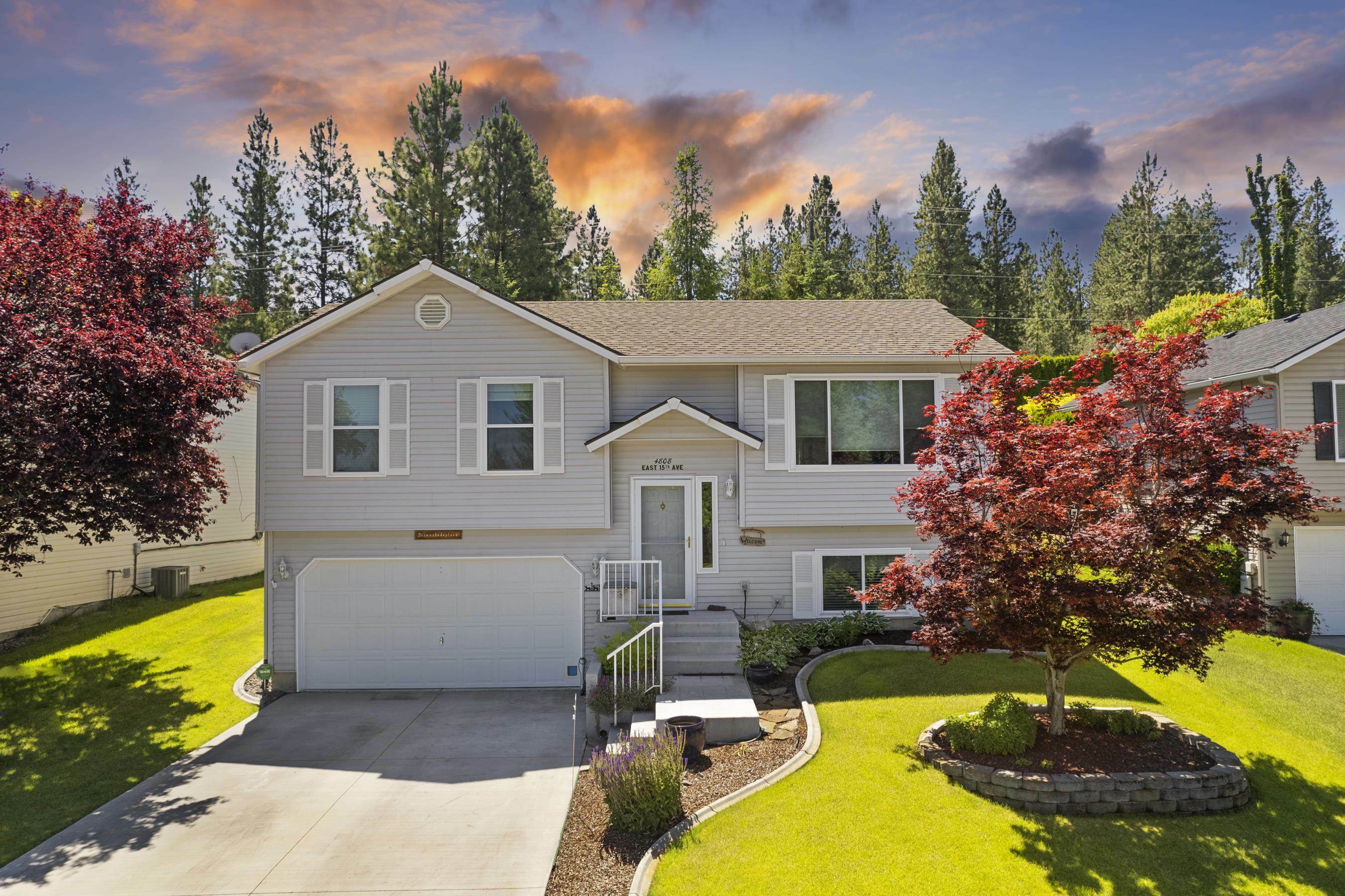 Property Photo:  4808 E 15th Ave  WA 99212 