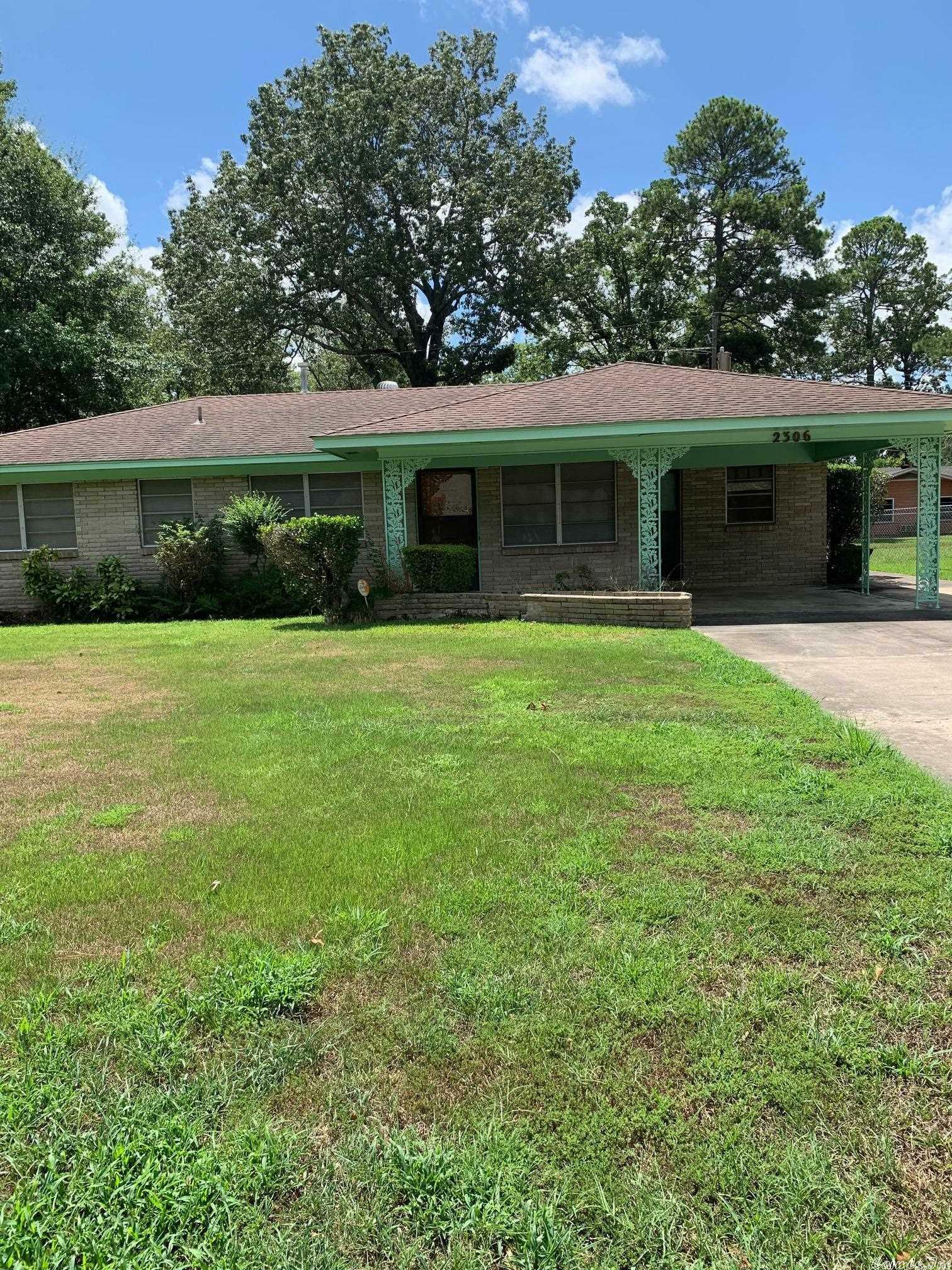 2306 West 37th Avenue  Pine Bluff AR 71603 photo