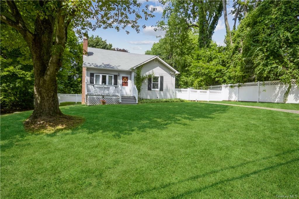 Property Photo:  25 Reservoir Road  NY 12564 