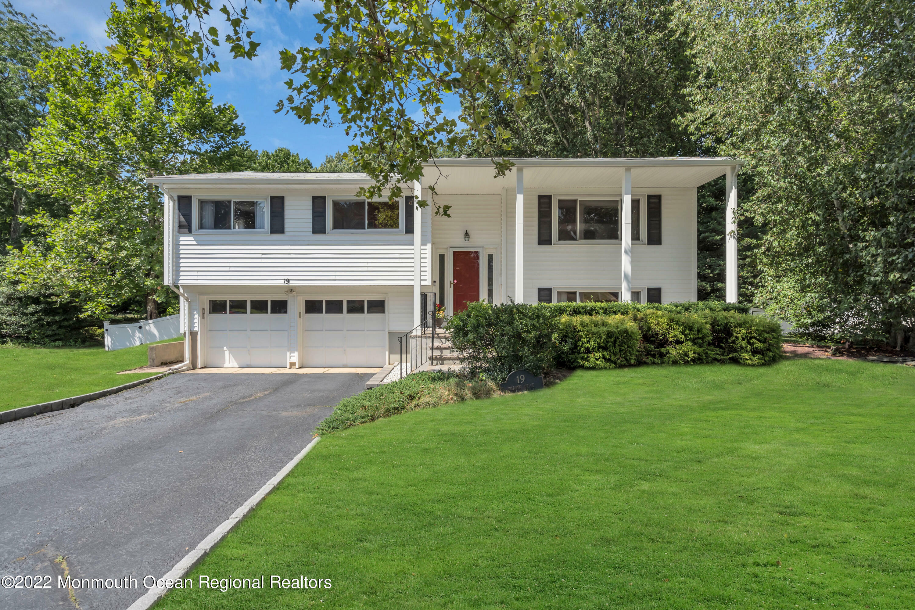 Property Photo:  19 Warren Drive  NJ 07747 