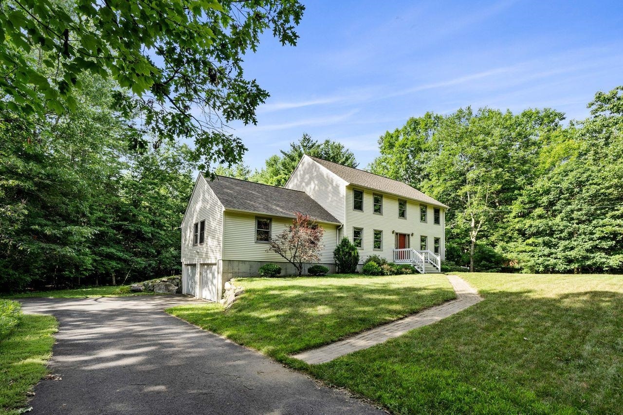 Property Photo: 41 Quail Hill Road NH 03036