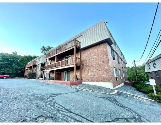 Property Photo:  110 Boston Post Rd E 206  MA 01752 