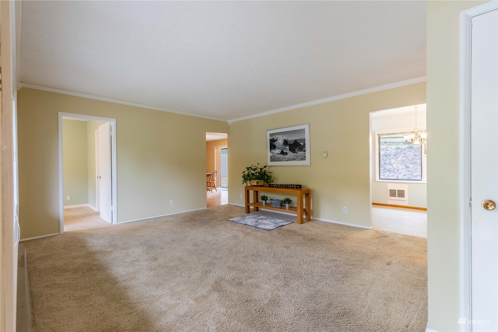 Property Photo:  802 N 23rd  WA 98626 