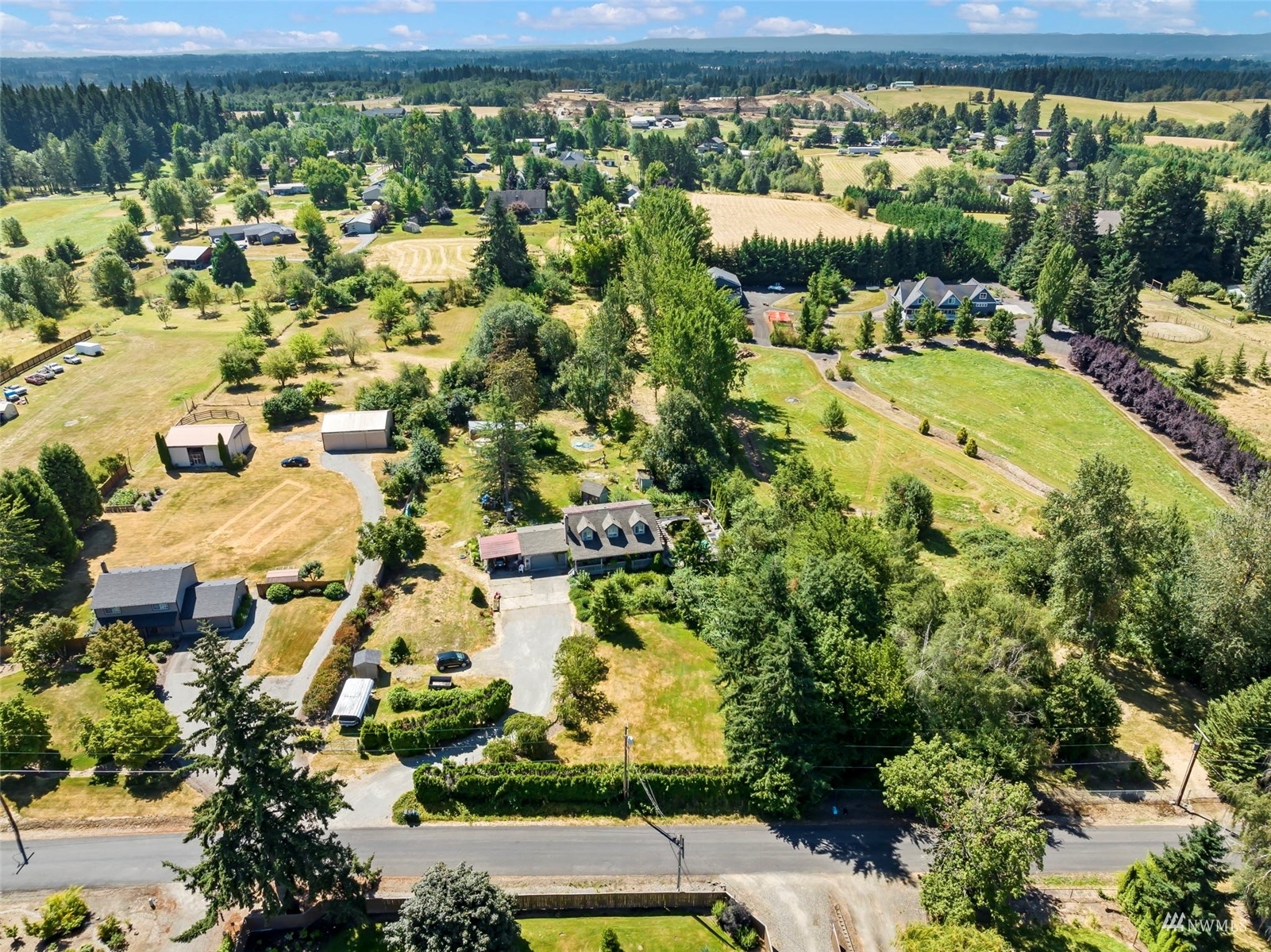 Property Photo:  707 NW 189th Street  WA 98642 