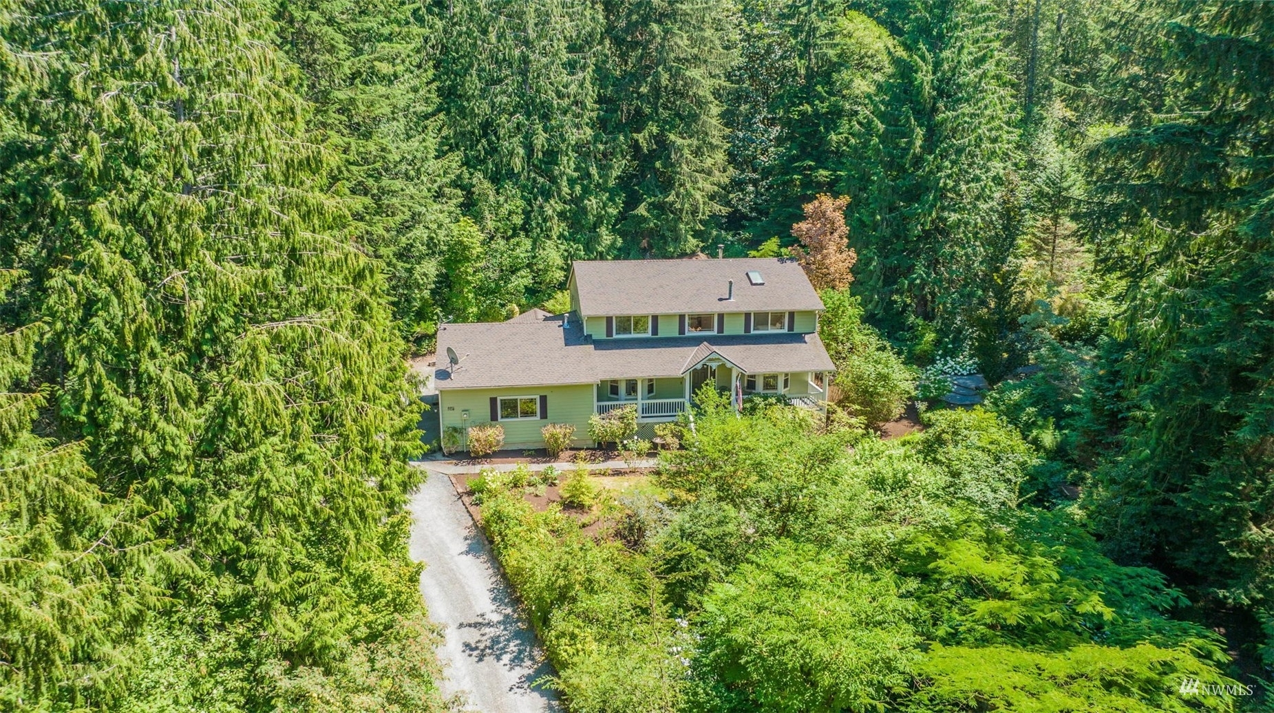 Property Photo:  825 204th Drive SE  WA 98290 