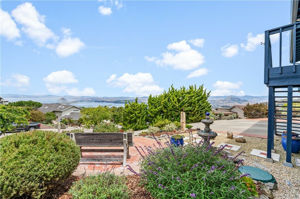 Property Photo:  2769 Crockett Circle  CA 93402 