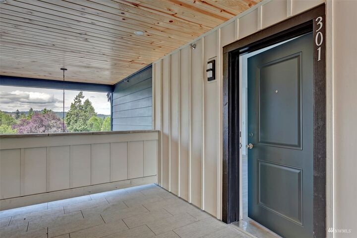 Property Photo:  101 Countryman Drive 301  WA 98272 