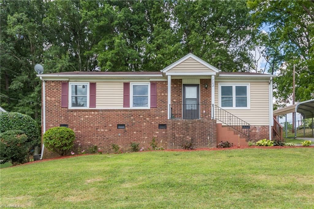 Property Photo: 1702 Larkin Street NC 27406