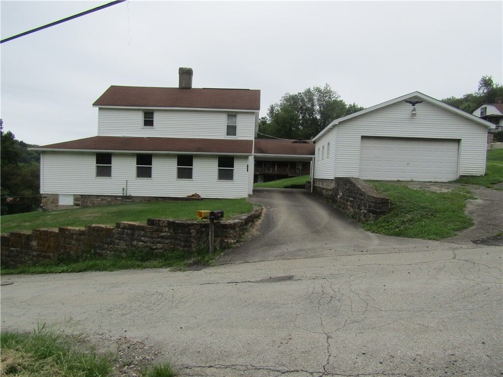 Property Photo: 103 Runaround Rd PA 15431