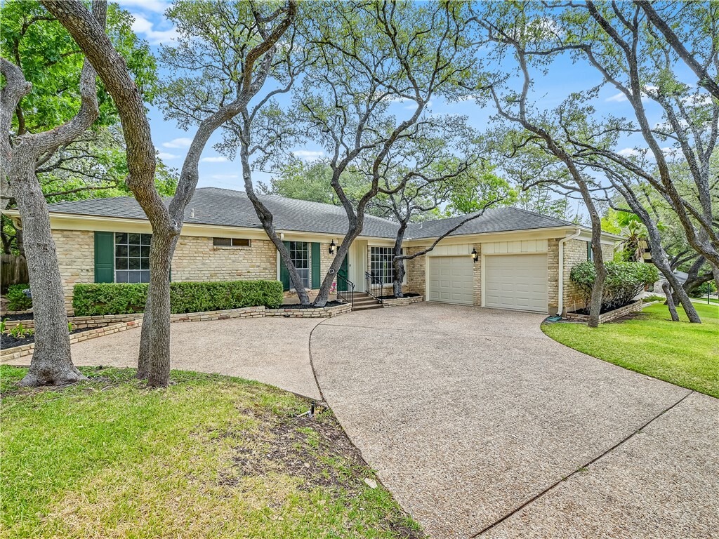 Property Photo:  3906 Greystone Drive  TX 78731 