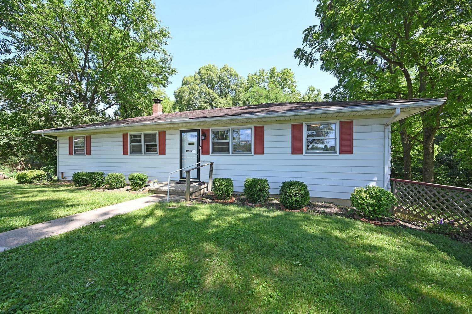 Property Photo:  7968 Thomas Rd  OH 45042 