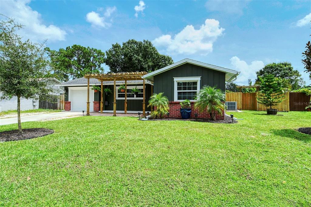 Property Photo: 3647 Woodmont Drive FL 34232