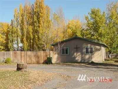 Property Photo: 9907 Road M.2 NE WA 98837