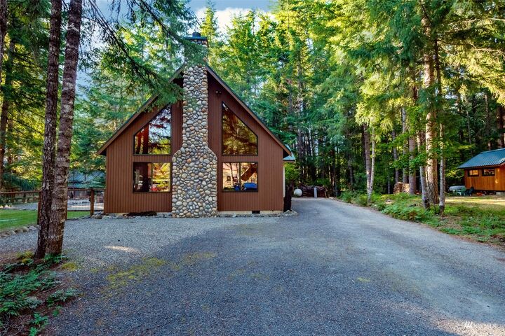 62305 Corral Way E  Enumclaw WA 98022 photo