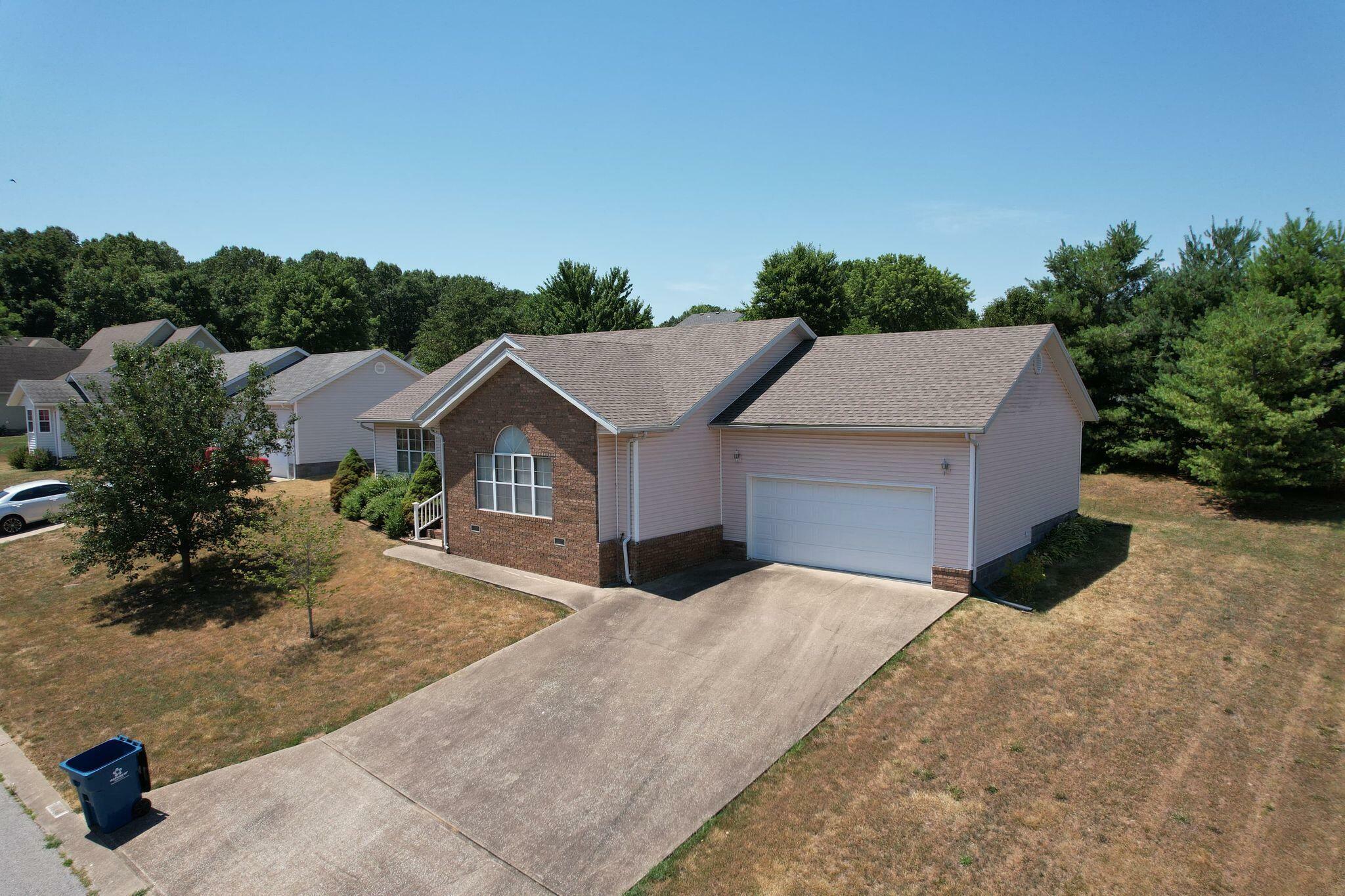 Property Photo:  1420 Hearrell Street  MO 64850 