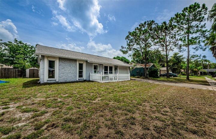 Property Photo:  3120 Latrobe Street  FL 34655 