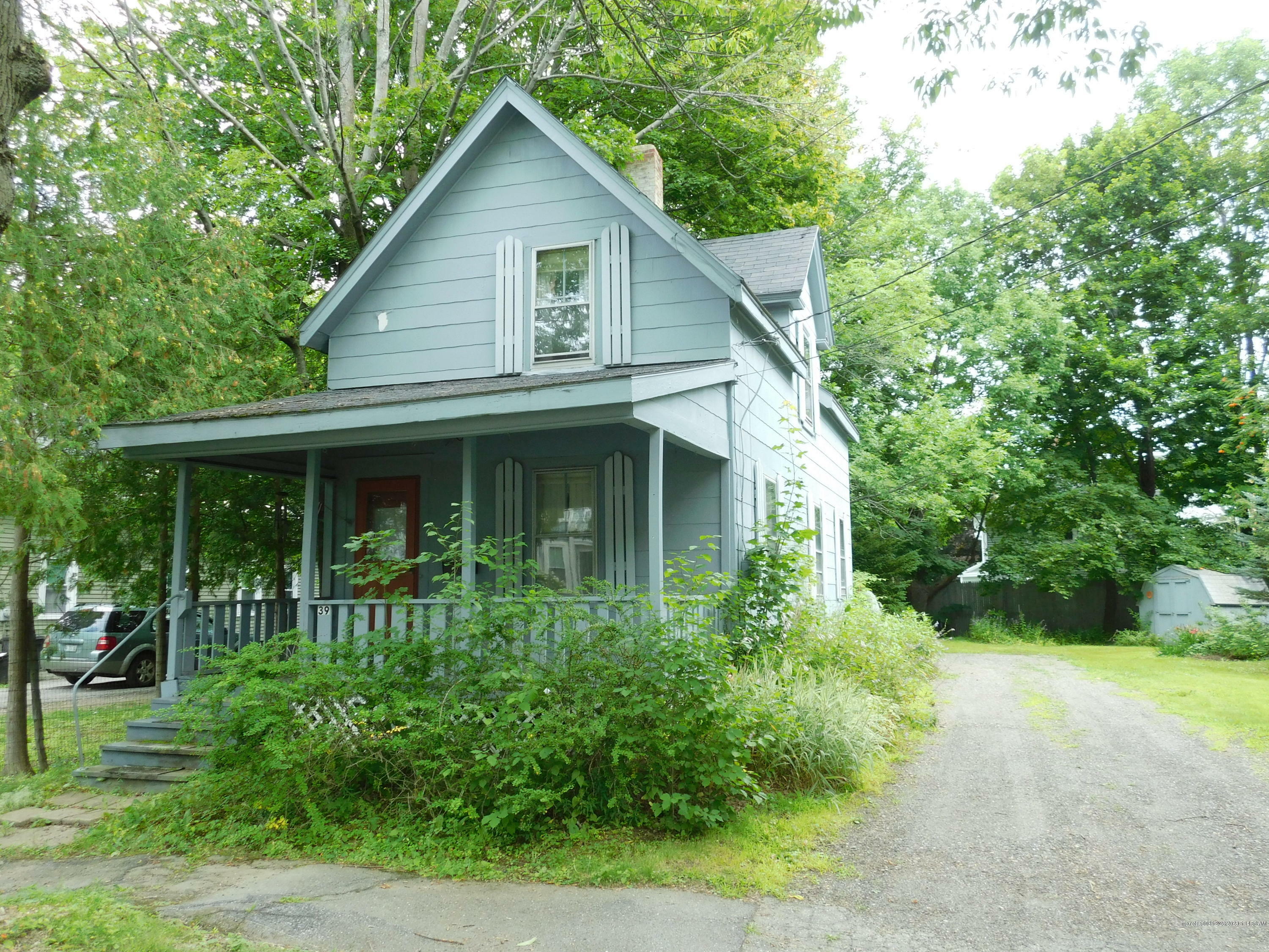 Property Photo:  39 Elm Street  ME 04401 