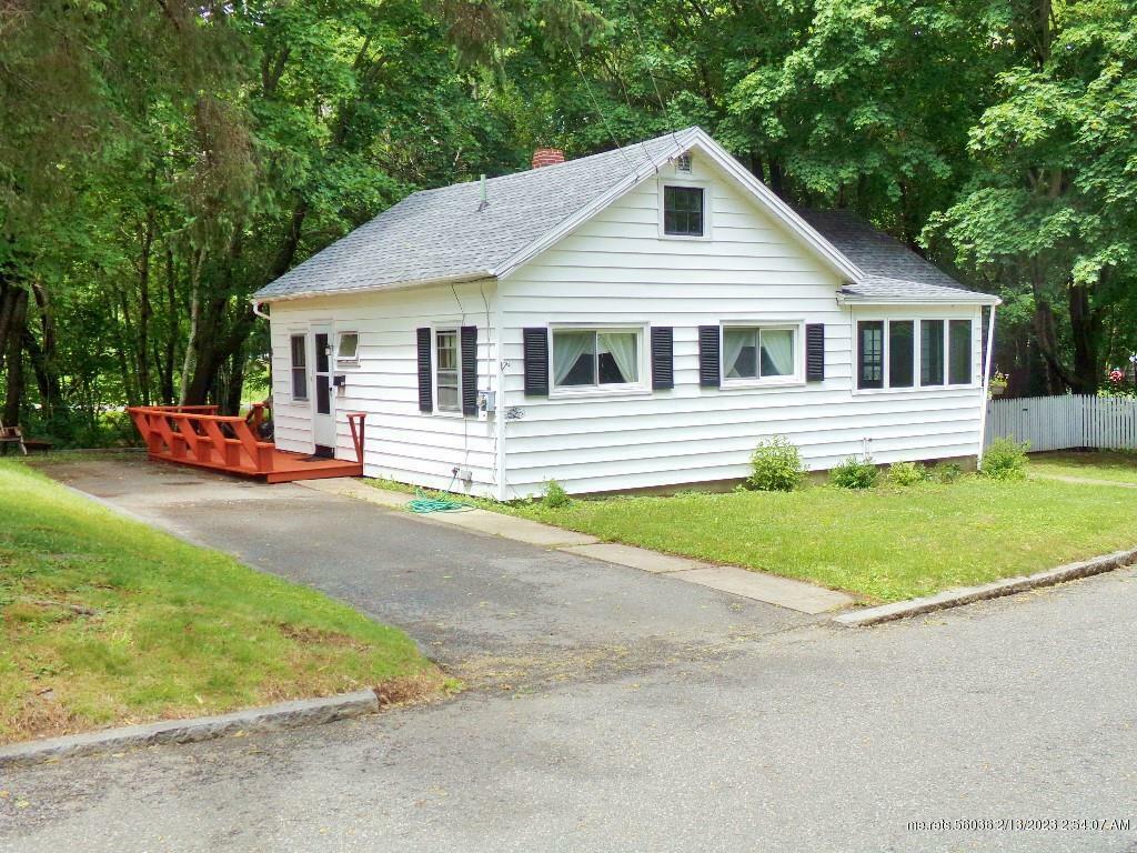 Property Photo:  19 Prospect Avenue  ME 04609 