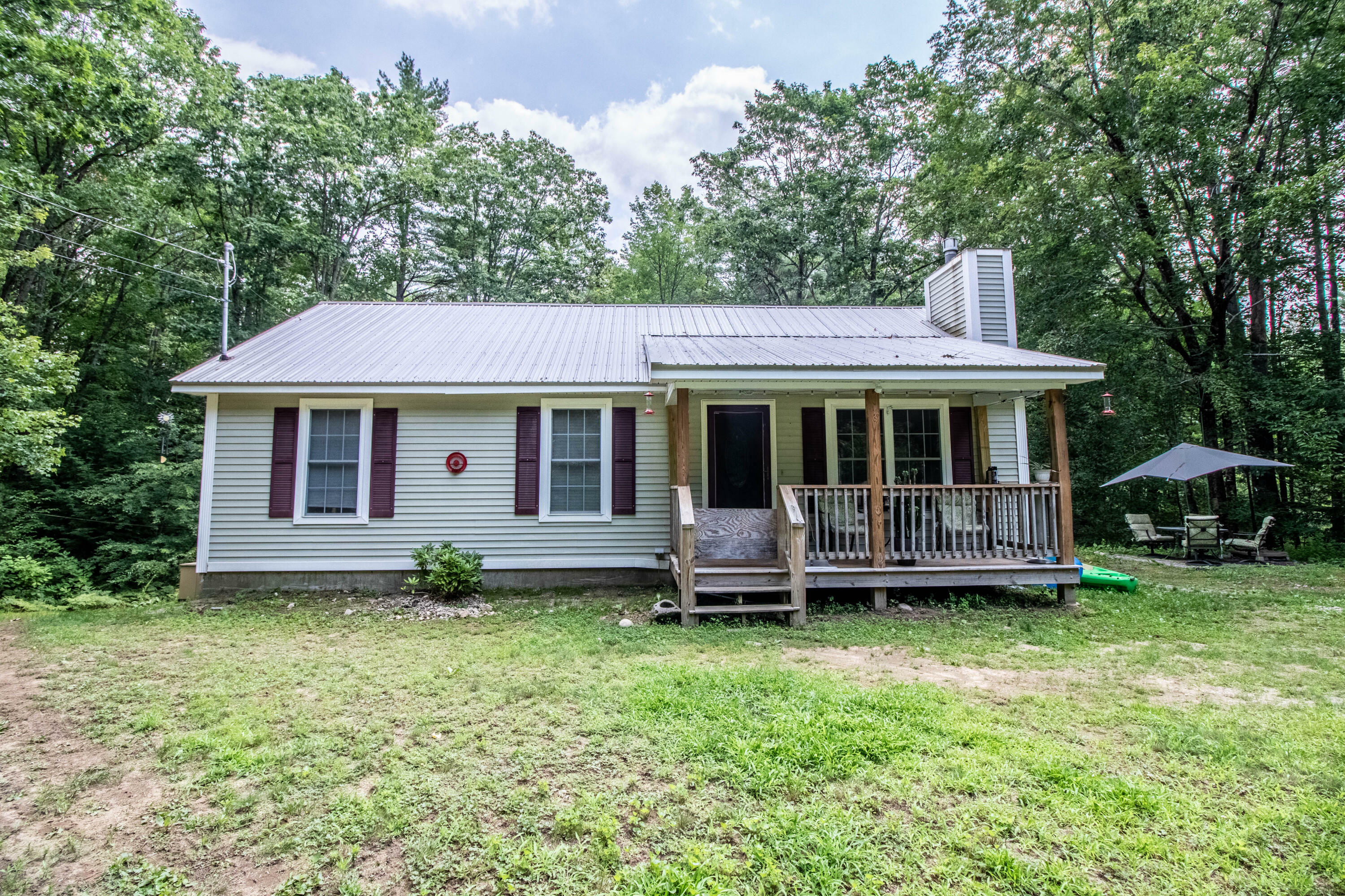 Property Photo: 11 Country Lane ME 04061